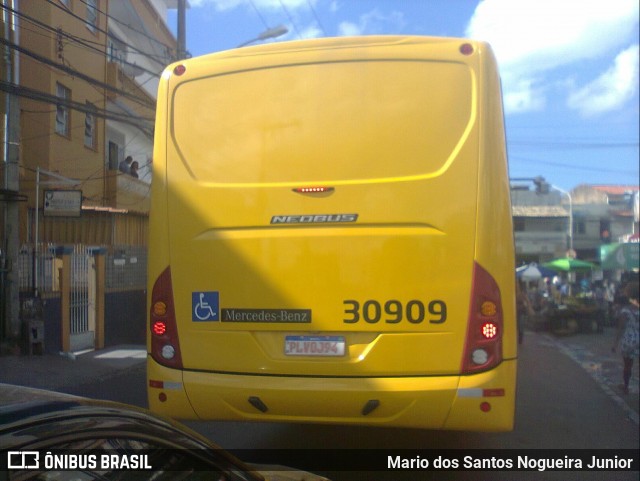 Plataforma Transportes 30909 na cidade de Salvador, Bahia, Brasil, por Mario dos Santos Nogueira Junior. Número da foto: #9063365.