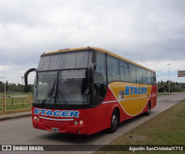 Etacer 1301 na cidade de Paraná, Paraná, Entre Ríos, Argentina, por Agustin SanCristobal1712. Número da foto: #9062774.