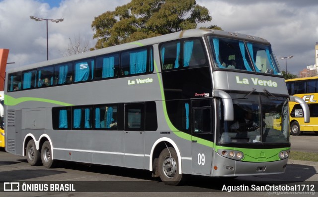 La Verde 09 na cidade de Rosario, Rosario, Santa Fe, Argentina, por Agustin SanCristobal1712. Número da foto: #9133699.