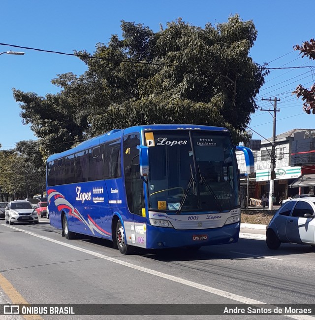 Lopes Turismo 1009 na cidade de São Paulo, São Paulo, Brasil, por Andre Santos de Moraes. Número da foto: #9132577.