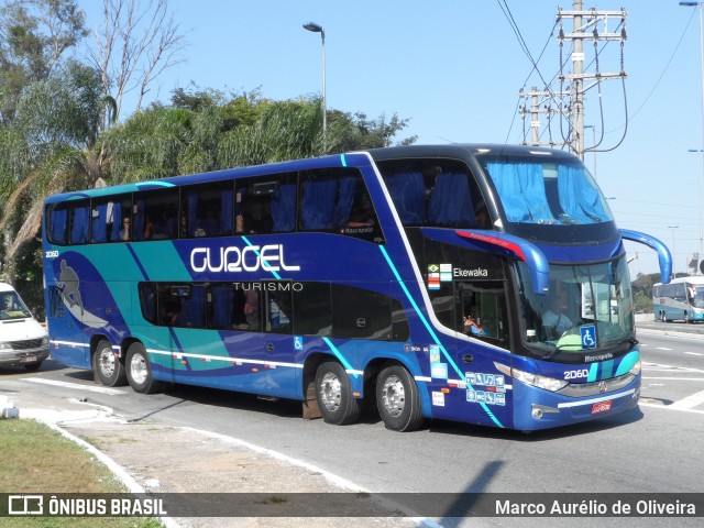 Gurgel Tur 2060 na cidade de São Paulo, São Paulo, Brasil, por Marco Aurélio de Oliveira. ID da foto: 9161145.