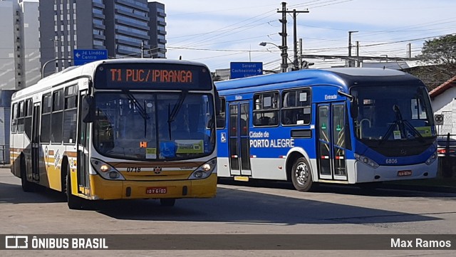 Companhia Carris Porto-Alegrense 0718 na cidade de Porto Alegre, Rio Grande do Sul, Brasil, por Max Ramos. ID da foto: 9159009.