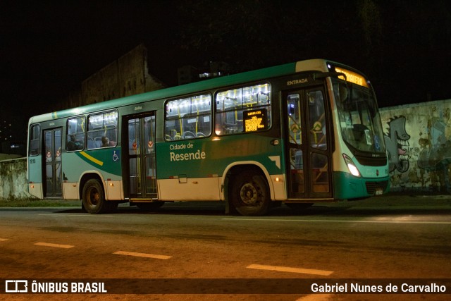 Viação São Miguel 1810 na cidade de Resende, Rio de Janeiro, Brasil, por Gabriel Nunes de Carvalho. Número da foto: #9159372.