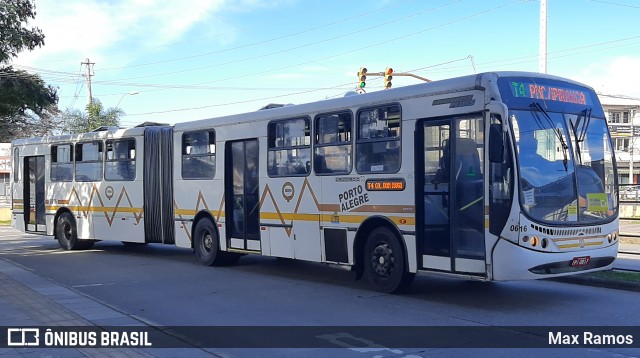 Companhia Carris Porto-Alegrense 0616 na cidade de Porto Alegre, Rio Grande do Sul, Brasil, por Max Ramos. Número da foto: #9158990.