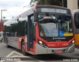 Express Transportes Urbanos Ltda 4 8755 na cidade de São Paulo, São Paulo, Brasil, por Gustavo  Bonfate. Número da foto: #:id.