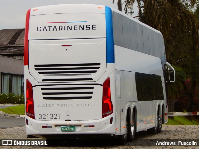 Auto Viação Catarinense 321321 na cidade de Joinville, Santa Catarina, Brasil, por Andrews  Fuscolin. Número da foto: #9166884.