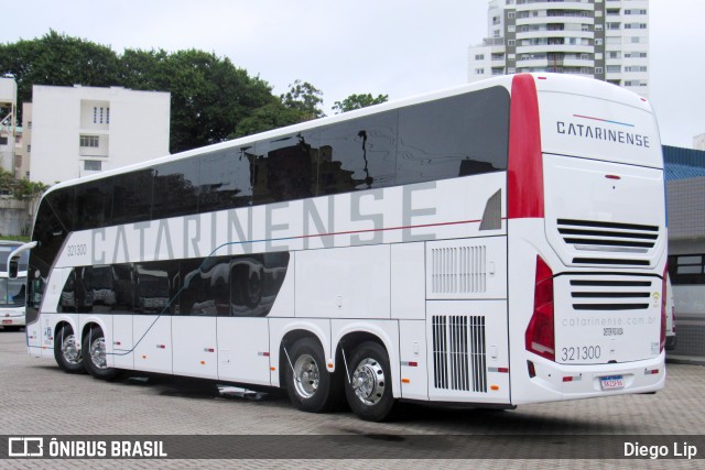 Auto Viação Catarinense 321300 na cidade de Florianópolis, Santa Catarina, Brasil, por Diego Lip. Número da foto: #9166721.