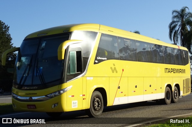 Viação Itapemirim 60059 na cidade de Barra do Piraí, Rio de Janeiro, Brasil, por Rafael H.. Número da foto: #9173095.
