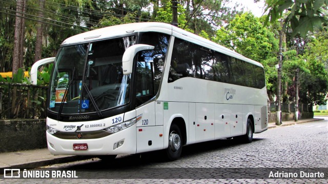 Prestige Car 120 na cidade de Petrópolis, Rio de Janeiro, Brasil, por Adriano Duarte. Número da foto: #9173864.