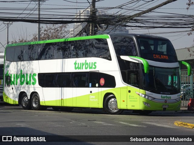 TurBus 2904 na cidade de Estación Central, Santiago, Metropolitana de Santiago, Chile, por Sebastian Andres Maluenda. ID da foto: 9175195.