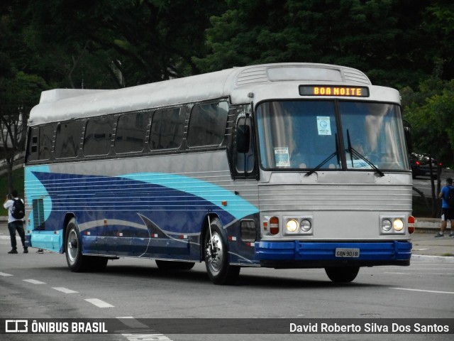 Ônibus Particulares GBN9018 na cidade de São Paulo, São Paulo, Brasil, por David Roberto Silva Dos Santos. Número da foto: #9174467.