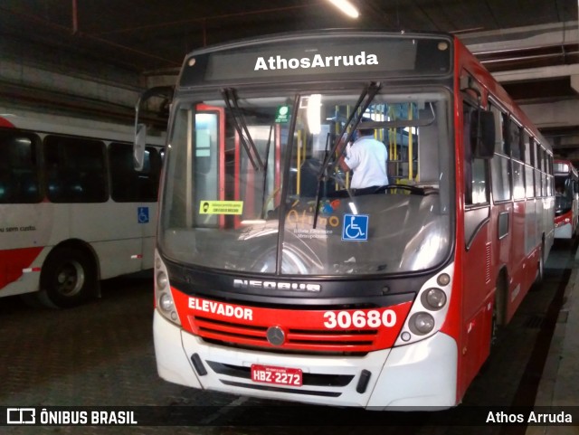 Expresso Luziense > Territorial Com. Part. e Empreendimentos 30680 na cidade de Belo Horizonte, Minas Gerais, Brasil, por Athos Arruda. Número da foto: #9179506.