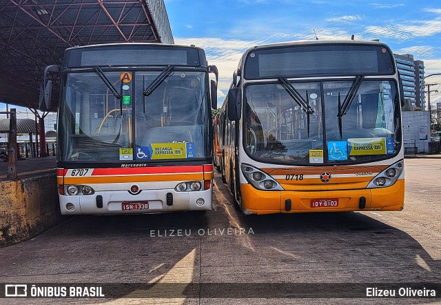 Companhia Carris Porto-Alegrense 0718 na cidade de Porto Alegre, Rio Grande do Sul, Brasil, por Elizeu Oliveira. Número da foto: #9182498.