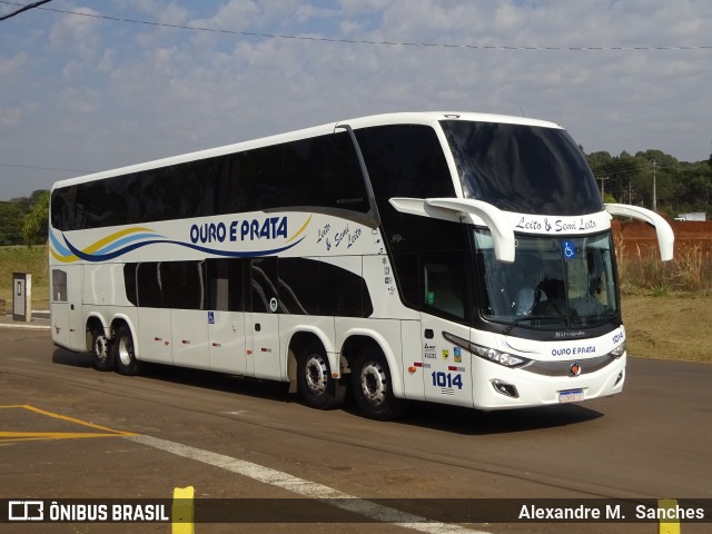 Viação Ouro e Prata 1014 na cidade de Palmas, Paraná, Brasil, por Alexandre M.  Sanches. Número da foto: #9184728.