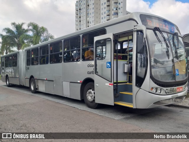 Auto Viação Santo Antônio CL698 na cidade de Curitiba, Paraná, Brasil, por Netto Brandelik. ID da foto: 9183880.