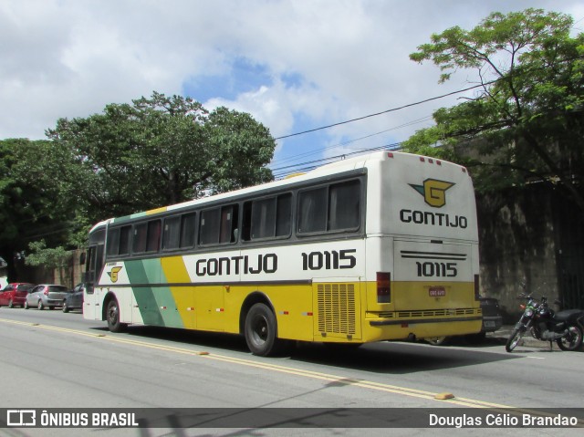 Empresa Gontijo de Transportes 10115 na cidade de Belo Horizonte, Minas Gerais, Brasil, por Douglas Célio Brandao. ID da foto: 9184913.