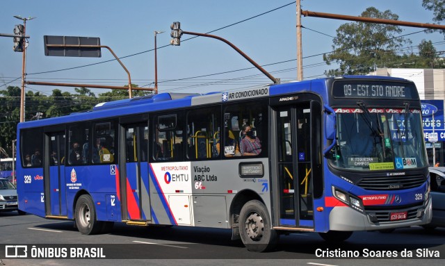 Auto Viação ABC 329 na cidade de São Bernardo do Campo, São Paulo, Brasil, por Cristiano Soares da Silva. ID da foto: 9184739.