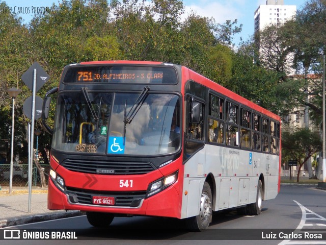 TUSMIL - Transporte Urbano São Miguel 541 na cidade de Juiz de Fora, Minas Gerais, Brasil, por Luiz Carlos Rosa. Número da foto: #9186346.
