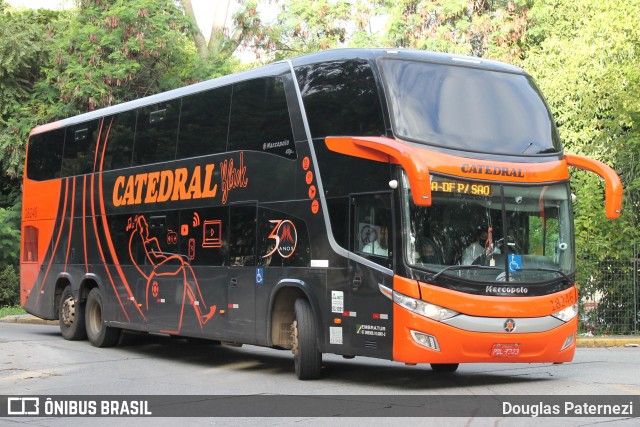 Catedral Turismo 18246 na cidade de São Paulo, São Paulo, Brasil, por Douglas Paternezi. Número da foto: #9135856.