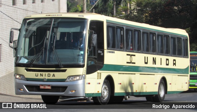Empresa Unida Mansur e Filhos 755 na cidade de Conselheiro Lafaiete, Minas Gerais, Brasil, por Rodrigo  Aparecido. Número da foto: #9135498.