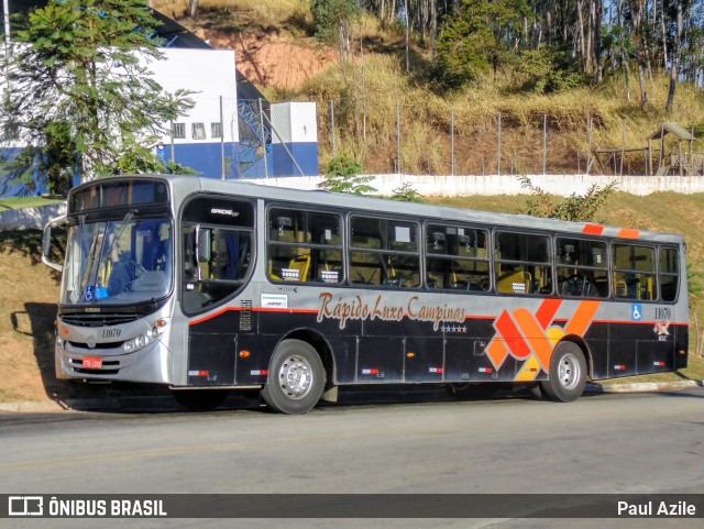 Rápido Campinas 11070 na cidade de Itupeva, São Paulo, Brasil, por Paul Azile. ID da foto: 9137407.