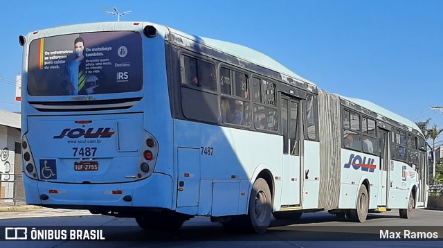 SOUL - Sociedade de Ônibus União Ltda. 7487 na cidade de Porto Alegre, Rio Grande do Sul, Brasil, por Max Ramos. Número da foto: #9134937.