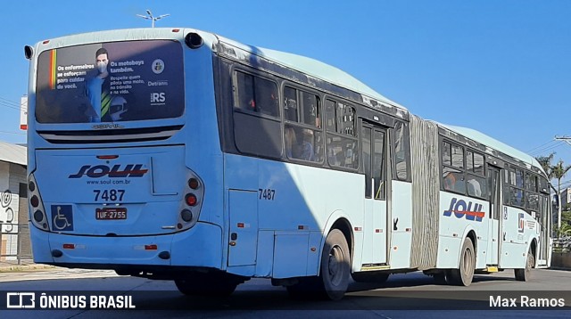 SOUL - Sociedade de Ônibus União Ltda. 7487 na cidade de Porto Alegre, Rio Grande do Sul, Brasil, por Max Ramos. ID da foto: 9134937.