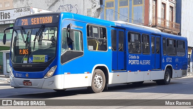 SOPAL - Sociedade de Ônibus Porto-Alegrense Ltda. 6732 na cidade de Porto Alegre, Rio Grande do Sul, Brasil, por Max Ramos. Número da foto: #9190031.