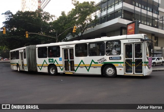 Empresa Gazômetro de Transportes 4014 na cidade de Porto Alegre, Rio Grande do Sul, Brasil, por Júnior Harras. Número da foto: #9191004.