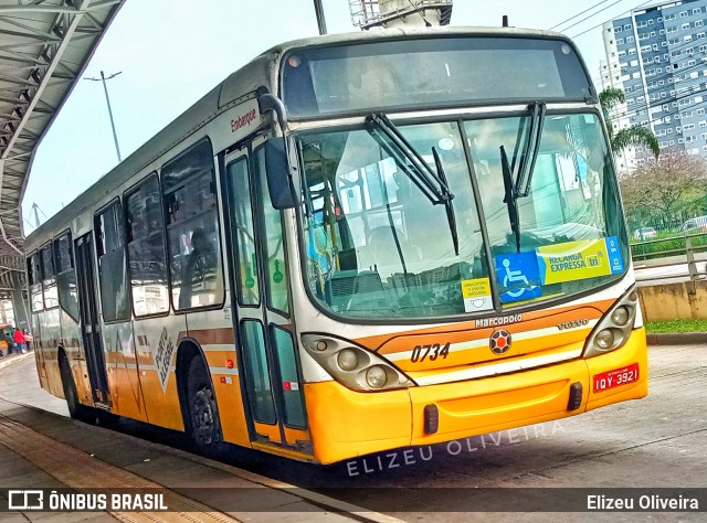 Companhia Carris Porto-Alegrense 0734 na cidade de Porto Alegre, Rio Grande do Sul, Brasil, por Elizeu Oliveira. ID da foto: 9189882.