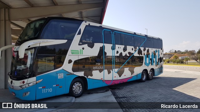 UTIL - União Transporte Interestadual de Luxo 11710 na cidade de Guaratinguetá, São Paulo, Brasil, por Ricardo Lacerda. Número da foto: #9190204.