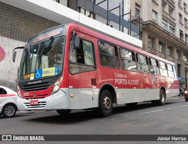 Restinga Transportes Coletivos 2429 na cidade de Porto Alegre, Rio Grande do Sul, Brasil, por Júnior Harras. Número da foto: #9190826.
