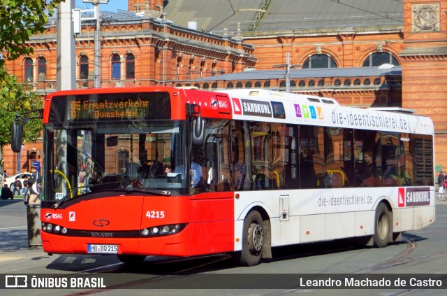 BSAG - Bremer Straßenbahn AG 4215 na cidade de Bremen, Land Bremen, Alemanha, por Leandro Machado de Castro. ID da foto: 9192589.