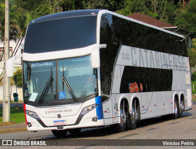Auto Viação Catarinense 321302 na cidade de Joinville, Santa Catarina, Brasil, por Vinicius Petris. Número da foto: #9193174.