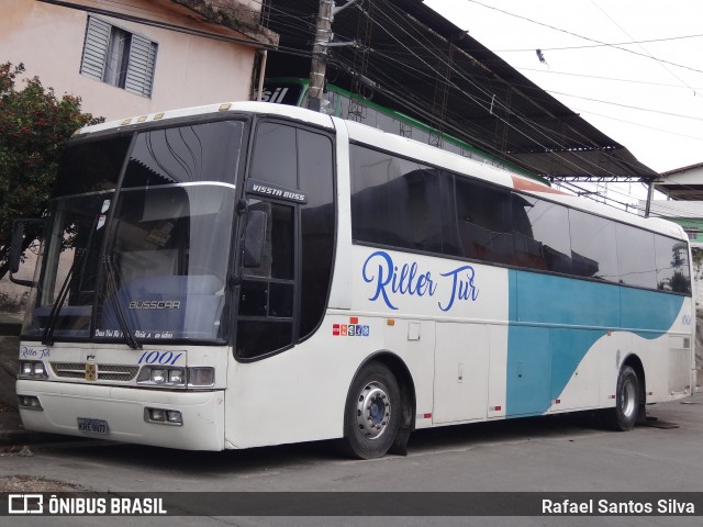 Riller Tur 1001 na cidade de São Paulo, São Paulo, Brasil, por Rafael Santos Silva. Número da foto: #9194124.