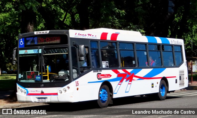 Linea 71 15 na cidade de Ciudad Autónoma de Buenos Aires, Argentina, por Leandro Machado de Castro. Número da foto: #9196561.