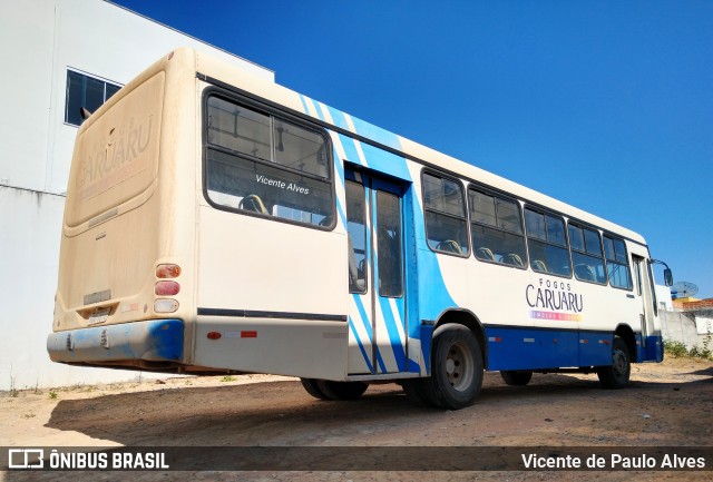 Fogos Caruaru 5510 na cidade de Santo Antônio do Monte, Minas Gerais, Brasil, por Vicente de Paulo Alves. Número da foto: #9200035.