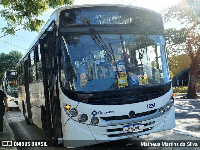 Viação Sul Fluminense 1224 na cidade de Volta Redonda, Rio de Janeiro, Brasil, por Matheus Martins da Silva. ID da foto: 9197737.