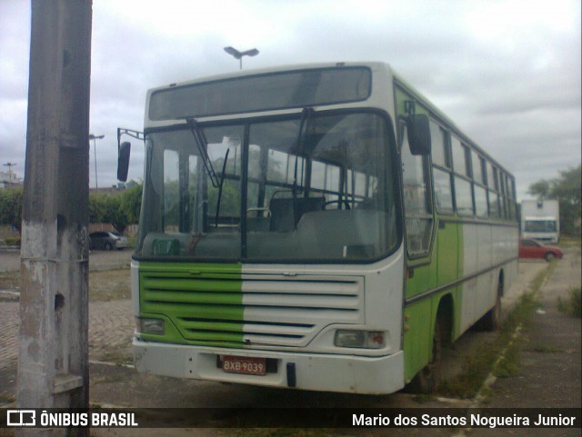 Ônibus Particulares 9039 na cidade de Senhor do Bonfim, Bahia, Brasil, por Mario dos Santos Nogueira Junior. ID da foto: 9197428.