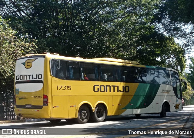 Empresa Gontijo de Transportes 17315 na cidade de São Paulo, São Paulo, Brasil, por Thomas Henrique de Moraes. ID da foto: 9201566.