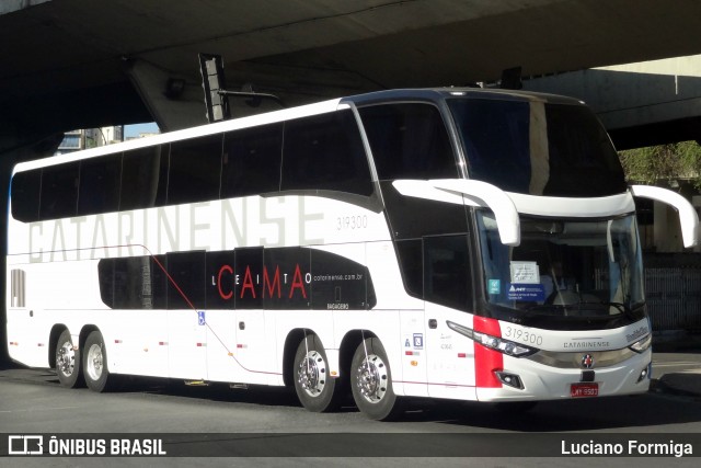 Auto Viação Catarinense 319300 na cidade de Belo Horizonte, Minas Gerais, Brasil, por Luciano Formiga. ID da foto: 9201698.