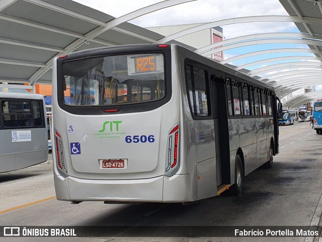 Viação Rosa Vitória da Conquista 6506 na cidade de Vitória da Conquista, Bahia, Brasil, por Fabrício Portella Matos. ID da foto: 9206481.