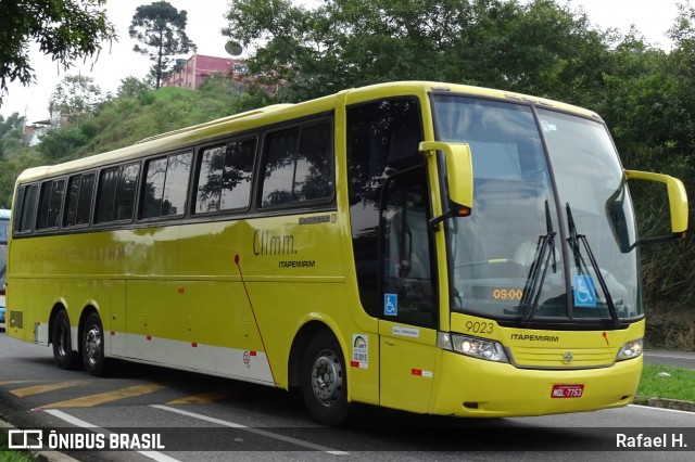 Viação Itapemirim 9023 na cidade de Barra do Piraí, Rio de Janeiro, Brasil, por Rafael H.. ID da foto: 9207047.