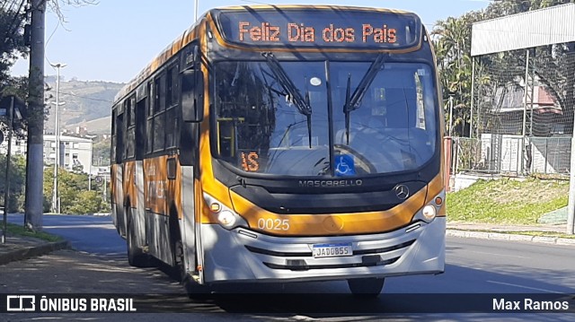 Companhia Carris Porto-Alegrense 0025 na cidade de Porto Alegre, Rio Grande do Sul, Brasil, por Max Ramos. Número da foto: #9205851.