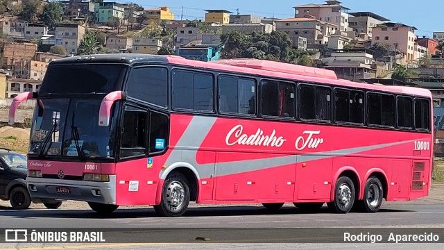 Cadinho Tur 10001 na cidade de Conselheiro Lafaiete, Minas Gerais, Brasil, por Rodrigo  Aparecido. ID da foto: 9205337.