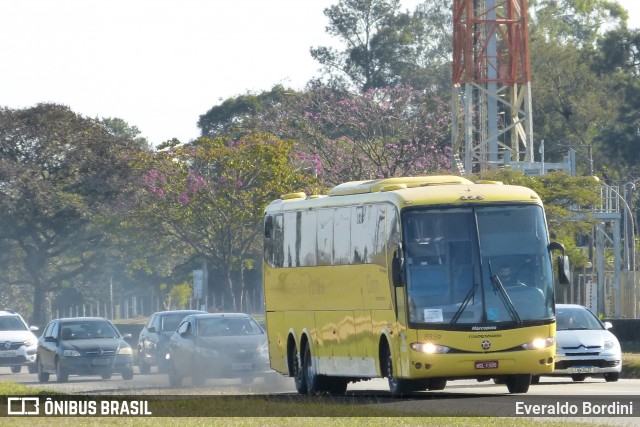 Viação Itapemirim 8859 na cidade de Caçapava, São Paulo, Brasil, por Everaldo Bordini. Número da foto: #9208220.