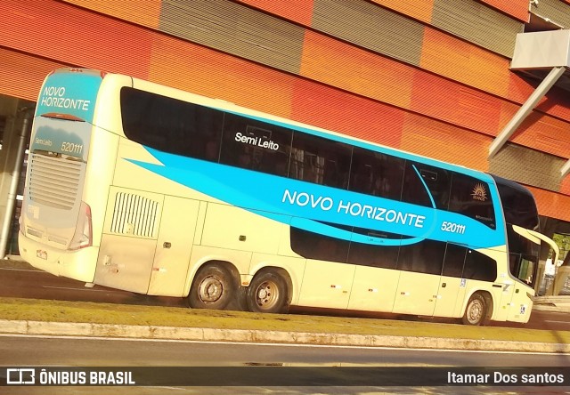 Viação Novo Horizonte 520111 na cidade de Salvador, Bahia, Brasil, por Itamar dos Santos. Número da foto: #9209848.
