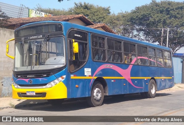 Ônibus Particulares 2C82 na cidade de Betim, Minas Gerais, Brasil, por Vicente de Paulo Alves. ID da foto: 9209122.