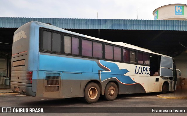 Lopestur - Lopes Turismo e Transportes 2014 na cidade de Presidente Prudente, São Paulo, Brasil, por Francisco Ivano. ID da foto: 9212374.