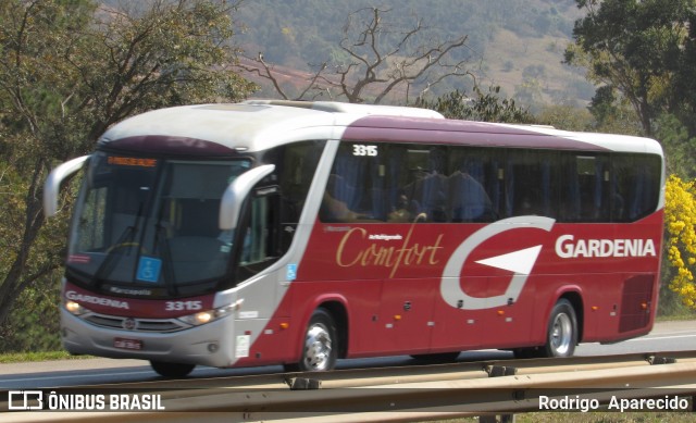 Expresso Gardenia 3315 na cidade de Carmópolis de Minas, Minas Gerais, Brasil, por Rodrigo  Aparecido. Número da foto: #9214628.